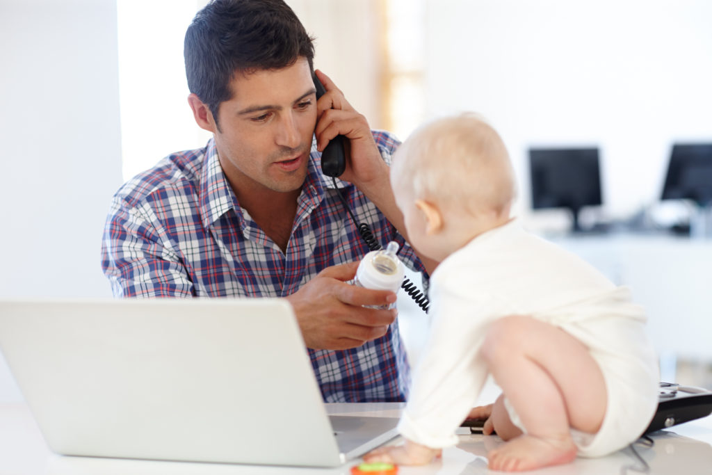 How Nannies & At-Home Family Members Can Work Together